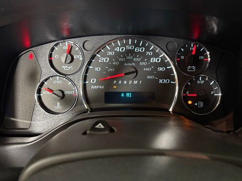 New 2026 Chevrolet Express 2500 w/ Driver Convenience Package RWD image 21
