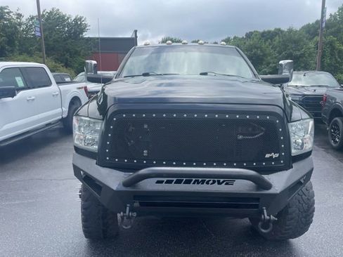 Used 2012 RAM 3500 Laramie w/ Max Tow Pkg AWD/4WD image 3