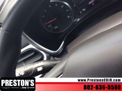 Used 2024 Chevrolet Equinox LT AWD/4WD image 15