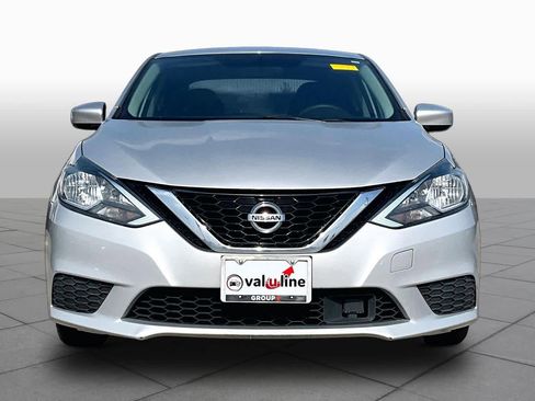 Used 2019 Nissan Sentra SV FWD image 4