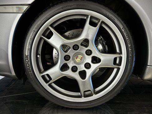 Used 2003 Porsche 911 Cabriolet image 34