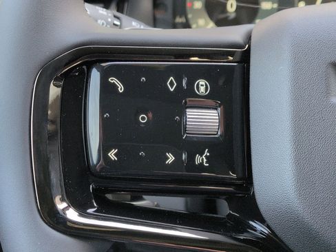 New 2026 Land Rover Range Rover Evoque Dynamic SE image 14