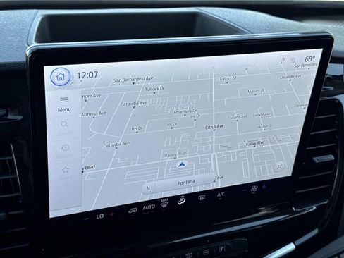 Used 2024 Ford Transit 350 XLT image 12