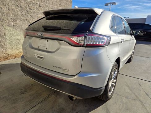 Used 2016 Ford Edge Titanium w/ Technology Package image 4
