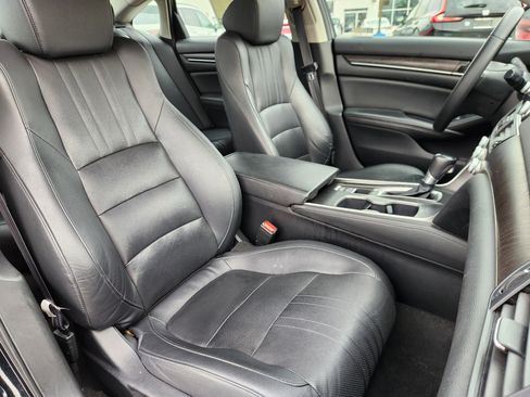 Used 2019 Honda Accord EX-L image 14