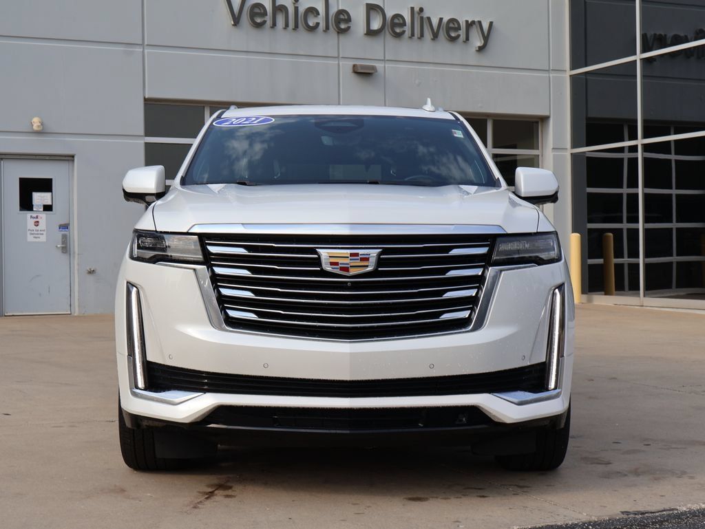 Used 2021 Cadillac Escalade Premium Luxury Platinum w/ Heavy-Duty Trailer Package AWD/4WD image 2
