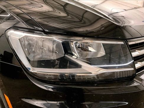 Used 2021 Volkswagen Tiguan S FWD image 27