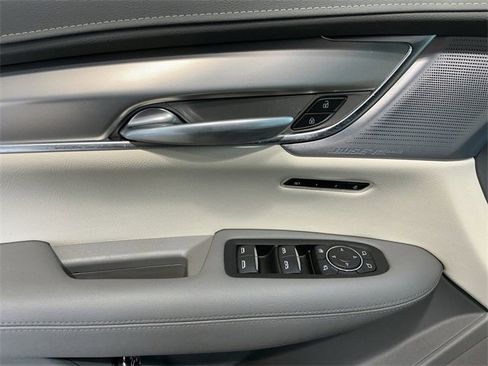 Certified 2024 Cadillac XT5 Premium Luxury w/ LPO, Floor Liner Package image 17