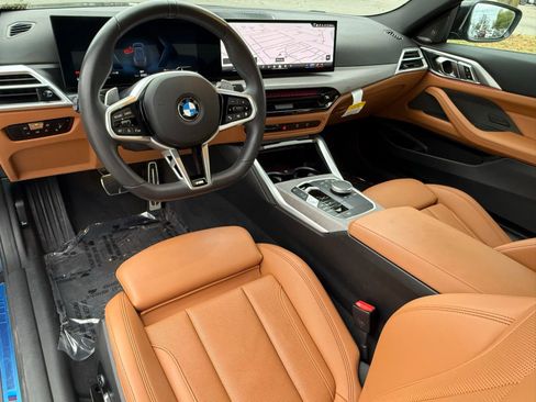 Used 2025 BMW 430i Coupe w/ M Sport Package image 30