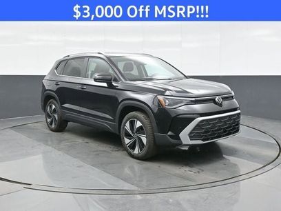 New 2026 Volkswagen Taos SE