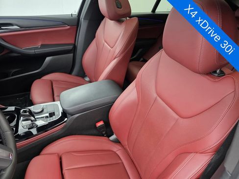 Used 2024 BMW X4 xDrive30i w/ M Sport Package AWD/4WD image 11