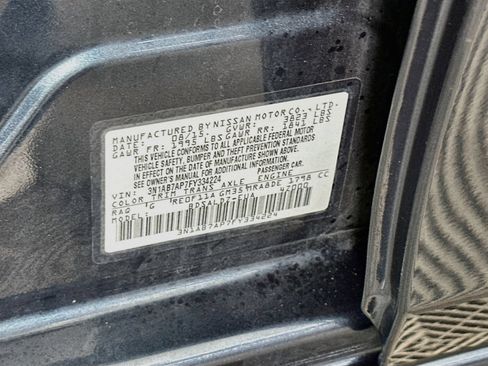 Used 2015 Nissan Sentra SV FWD image 28