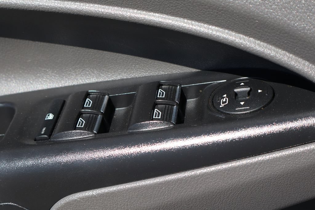 Used 2022 Ford Transit Connect XLT FWD image 20
