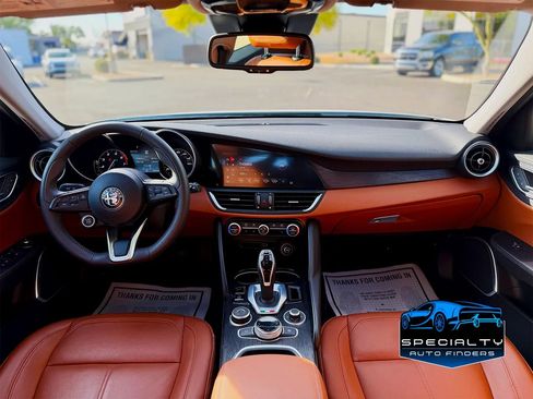 Used 2020 Alfa Romeo Giulia AWD w/ Cold Weather Package image 9
