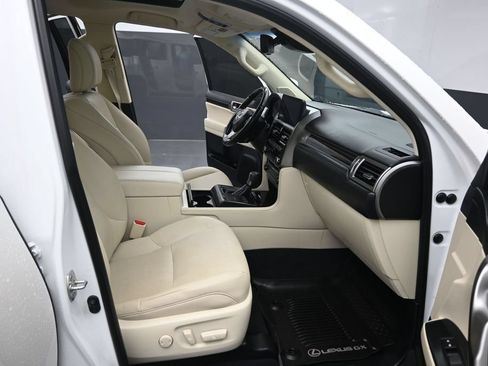 Used 2023 Lexus GX 460 Premium AWD/4WD image 39