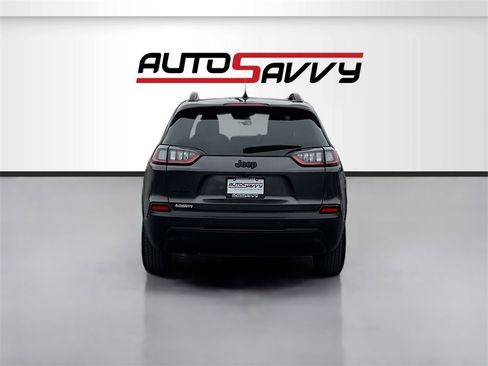 Used 2023 Jeep Cherokee Altitude Lux image 6