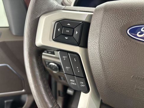 Used 2017 Ford F150 King Ranch w/ Equipment Group 601A Luxury AWD/4WD image 28