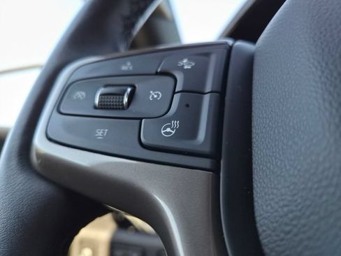 Used 2022 Chevrolet Silverado 1500 High Country w/ High Country Premium Package AWD/4WD image 21