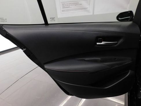Used 2025 Toyota Corolla SE image 16