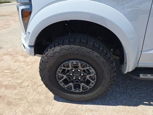 Used 2025 Ford F150 Raptor w/ Equipment Group 803A Raptor R image 7