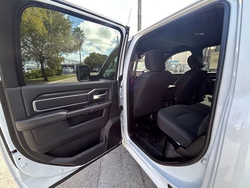New 2025 RAM 3500 Big Horn image 39
