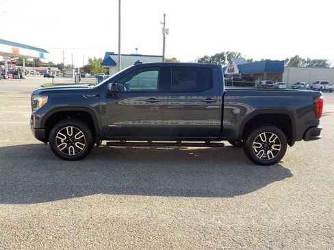 Used 2019 GMC Sierra 1500 AT4 w/ AT4 Premium Package AWD/4WD image 2