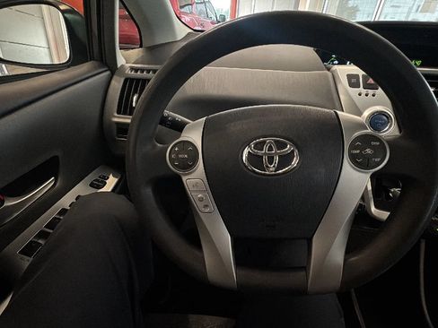 Used 2012 Toyota Prius V Three FWD image 40