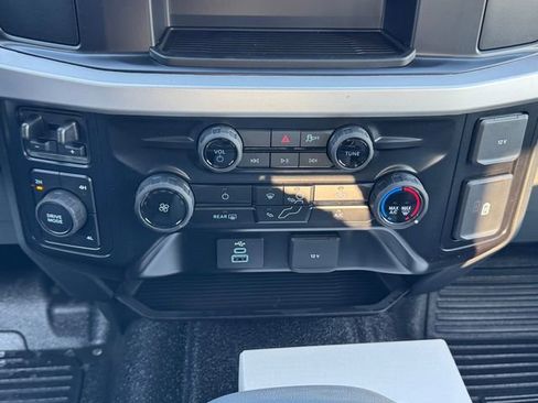 New 2026 Ford F550 4x4 Supercab Super Duty image 17