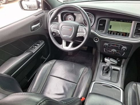 Used 2017 Dodge Charger SXT w/ AWD Plus Group image 14