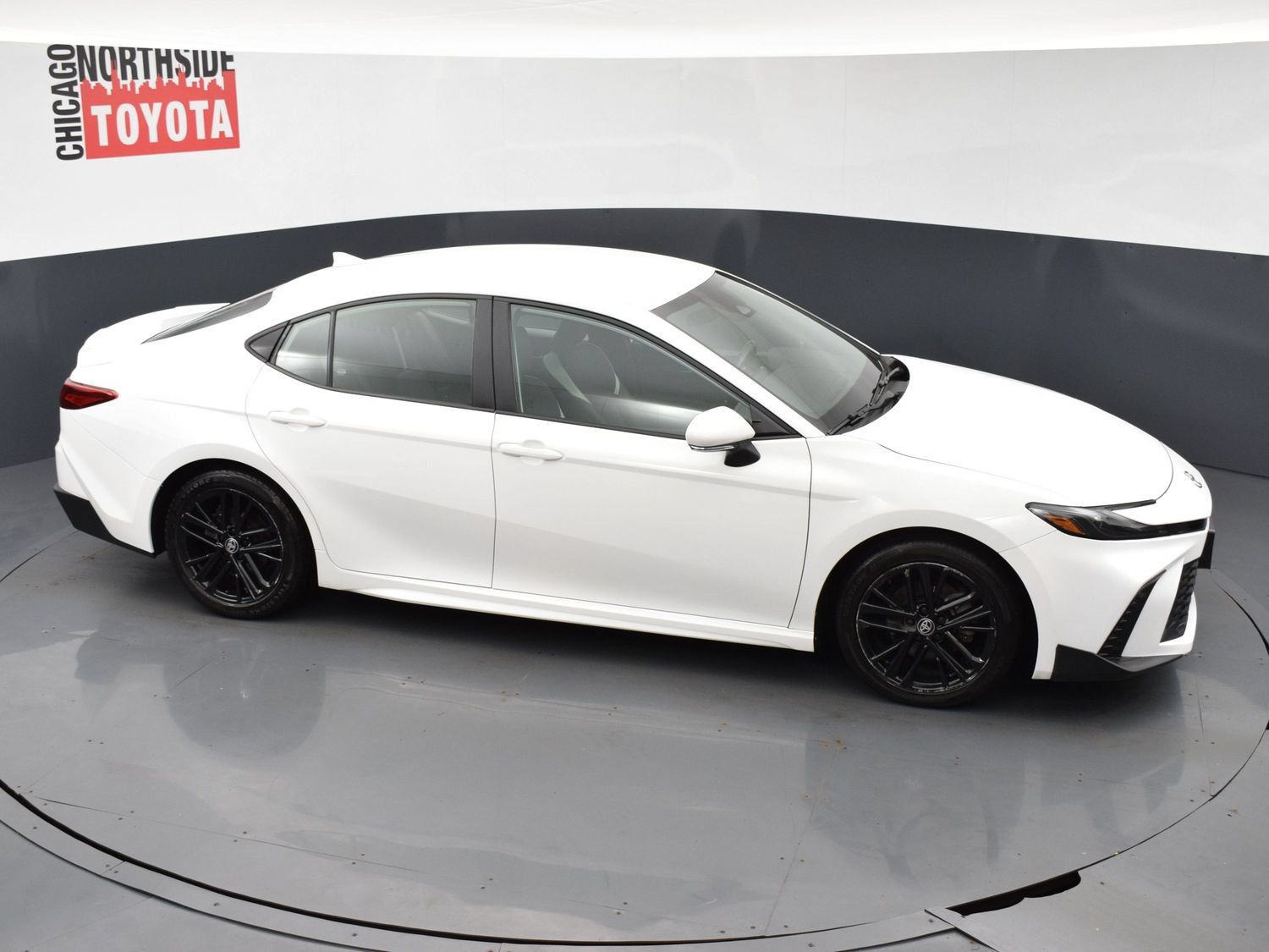 Used 2025 Toyota Camry SE FWD image 21