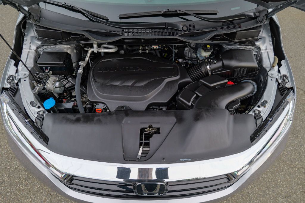 Used 2024 Honda Odyssey Elite image 60