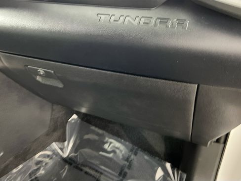 Used 2026 Toyota Tundra SR5 w/ SR5 Premium Package RWD image 35