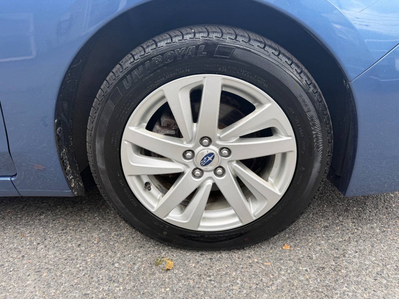 Used 2015 Subaru Impreza 2.0i Premium AWD/4WD image 13