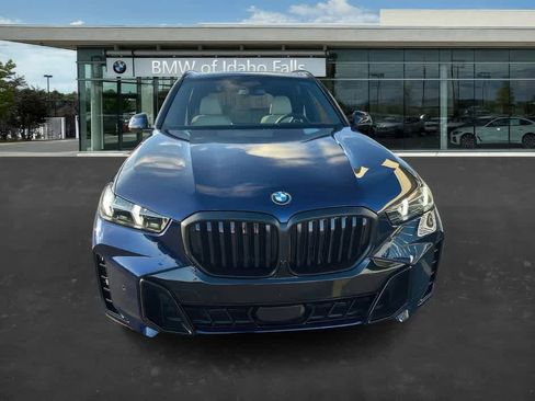Used 2026 BMW X5 xDrive40i w/ Executive Package image 4