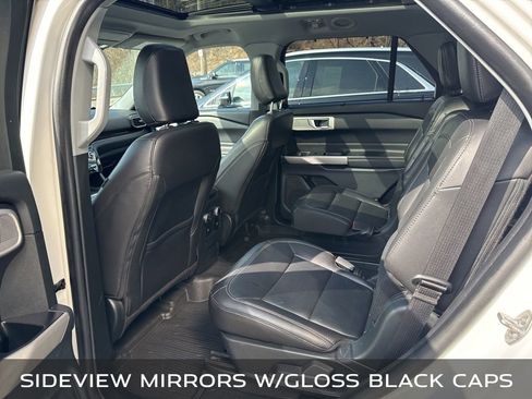 Used 2022 Ford Explorer Limited w/ Equipment Group 301A AWD/4WD image 24