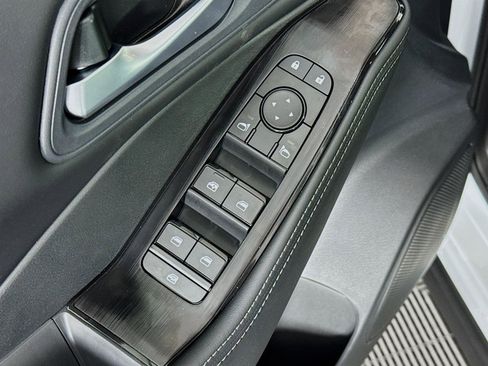 New 2026 Nissan Rogue SV image 18