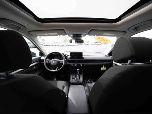 Certified 2026 Honda CR-V EX image 19