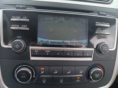 Used 2017 Nissan Altima 2.5 S w/ Power Driver Seat Package FWD image 17