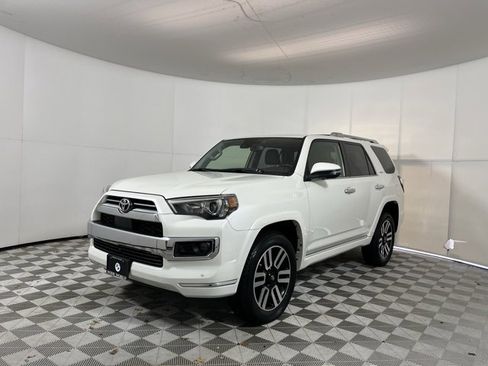 Used 2023 Toyota 4Runner Limited image 3