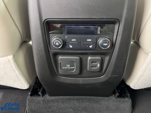 Used 2022 Buick Enclave Avenir w/ Avenir Technology Package image 28