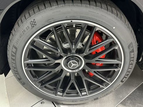 New 2026 Mercedes-Benz GLS 63 AMG 4MATIC image 12