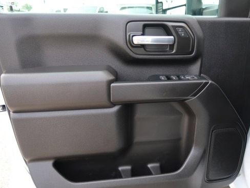 Used 2023 Chevrolet Silverado 2500 W/T w/ WT Convenience Package RWD image 9