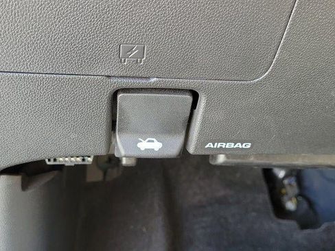 Used 2023 Buick Encore GX Select w/ Sport Touring Package FWD image 15
