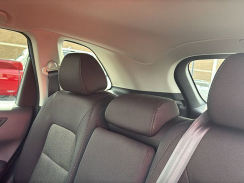 Used 2025 Honda CR-V LX image 19