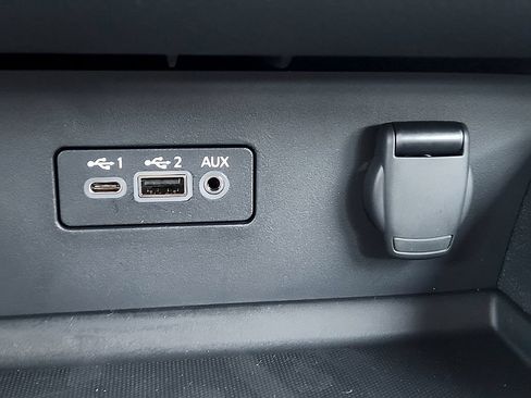 New 2026 Nissan Altima 2.5 SV AWD/4WD image 17