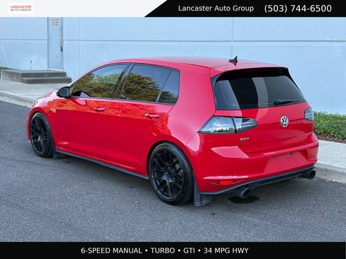 Used 2017 Volkswagen GTI Sport FWD image 4