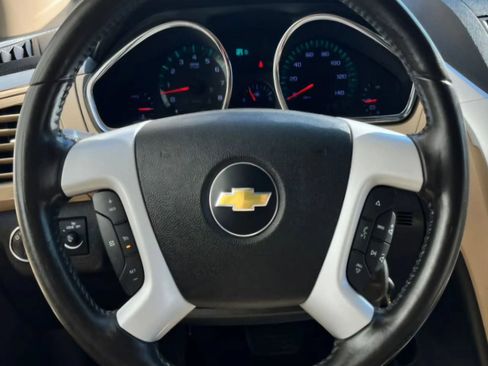 Used 2012 Chevrolet Traverse LTZ FWD image 26