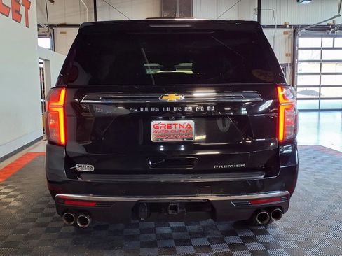 Used 2023 Chevrolet Suburban Premier AWD/4WD image 5