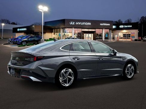 New 2026 Hyundai Sonata SEL image 8
