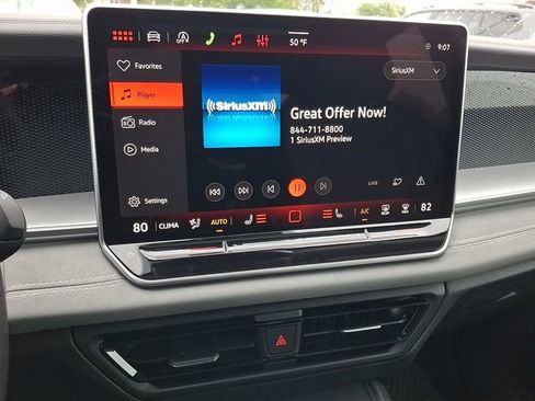 New 2026 Volkswagen Tiguan SE AWD/4WD image 9